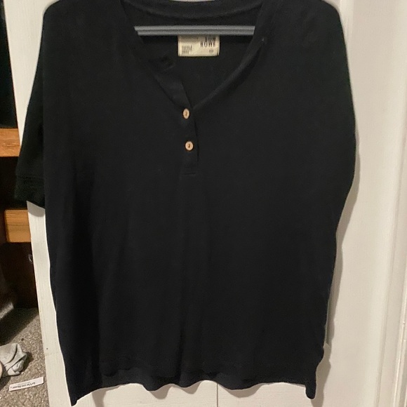 Women’s tops - Picture 5 of 9